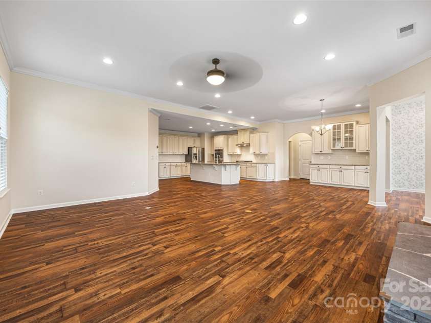 4006 Fall Oak Terrace, Fort Mill, SC 29707.  MLS# CAR4242980, YatesRealty ID 10543. 