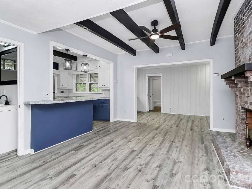 105 Deaver Street, Chester, SC 29706.  MLS# CAR4312540, YatesRealty ID 10544. Kitchen 