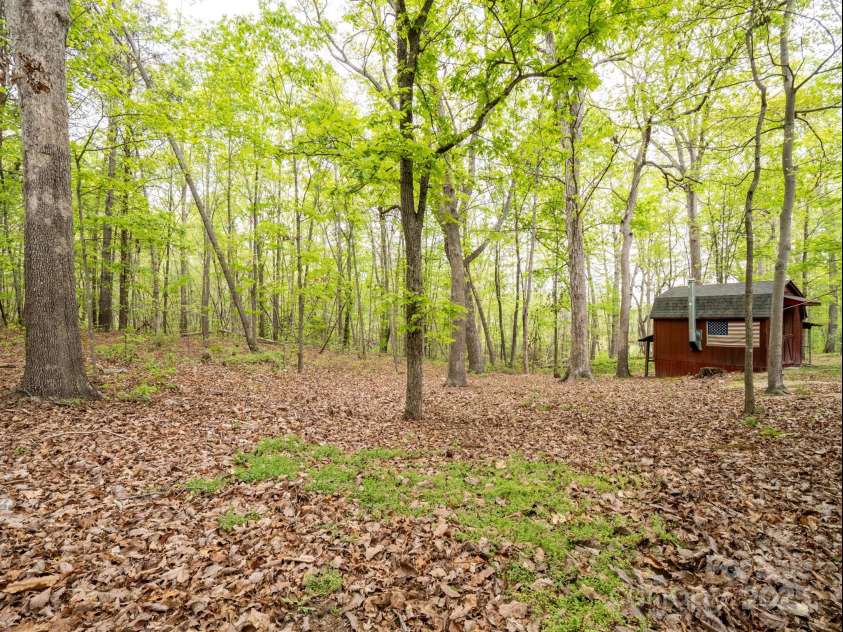 4757 Mountain View Lane, Maiden, NC 28650.  MLS# CAR4246321, YatesRealty ID 10544. 