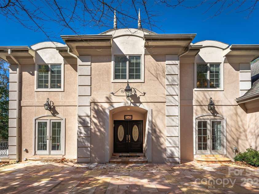 345 Hawks Nest Trail, Lake Lure, NC 28746.  MLS# CAR4313518, YatesRealty ID 10545. 