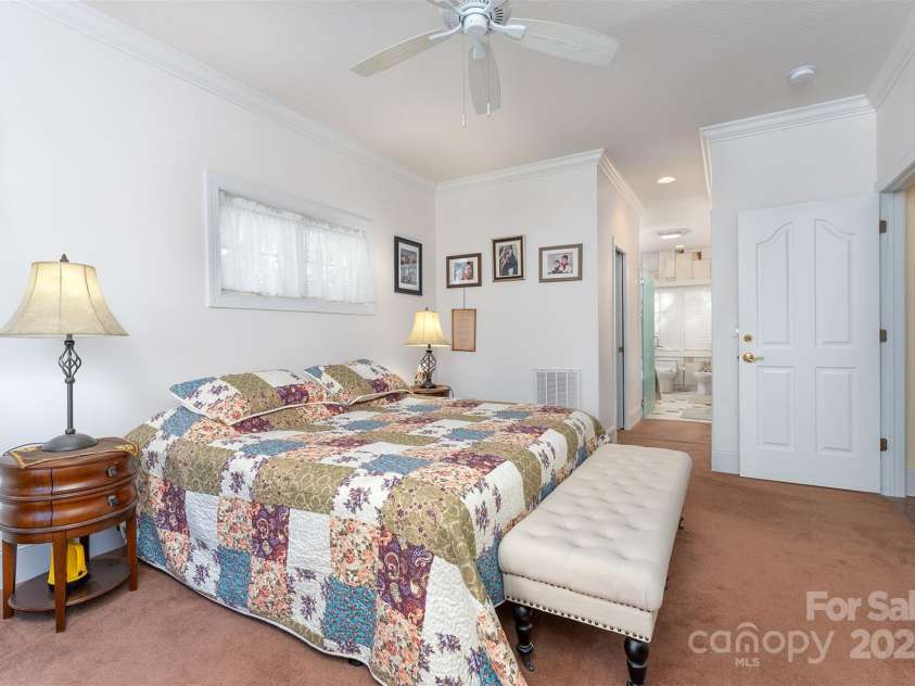 345 Hawks Nest Trail, Lake Lure, NC 28746.  MLS# CAR4313518, YatesRealty ID 10545. 