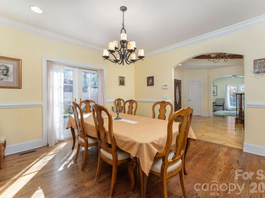 345 Hawks Nest Trail, Lake Lure, NC 28746.  MLS# CAR4313518, YatesRealty ID 10545. 