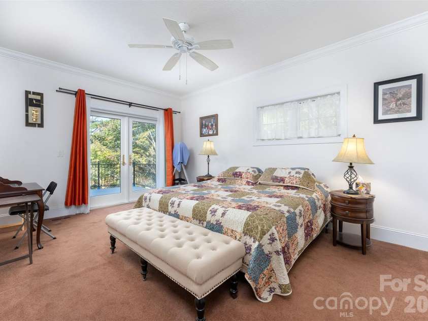 345 Hawks Nest Trail, Lake Lure, NC 28746.  MLS# CAR4313518, YatesRealty ID 10545. 