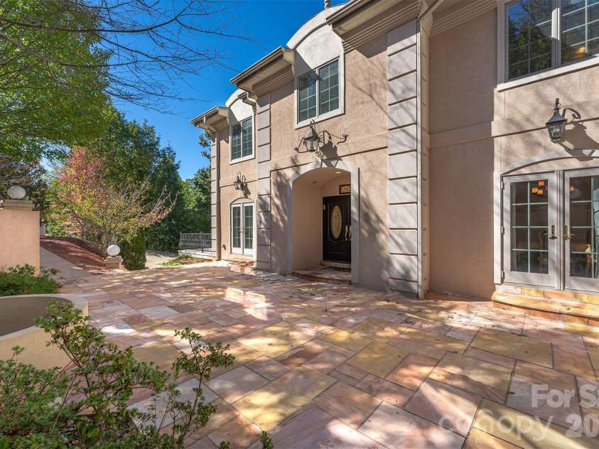 345 Hawks Nest Trail, Lake Lure, NC 28746.  MLS# CAR4313518, YatesRealty ID 10545. 
