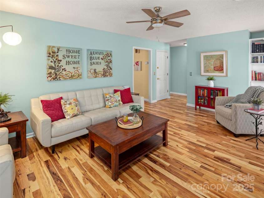 103 Higgins Road, Fletcher, NC 28732.  MLS# CAR4251301, YatesRealty ID 10546. 