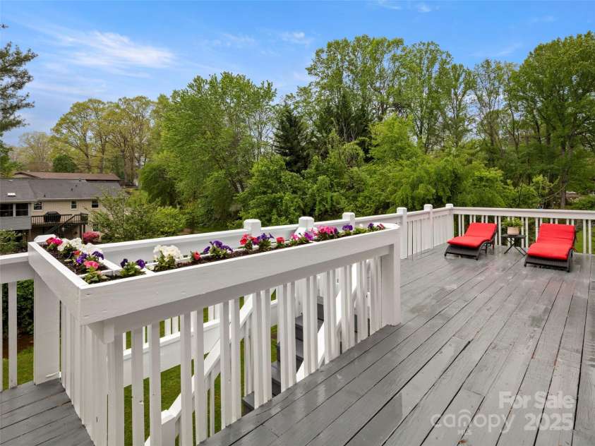 103 Higgins Road, Fletcher, NC 28732.  MLS# CAR4251301, YatesRealty ID 10546. 