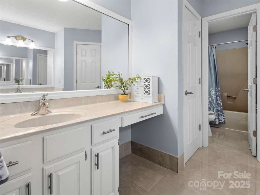 103 Higgins Road, Fletcher, NC 28732.  MLS# CAR4251301, YatesRealty ID 10546. 