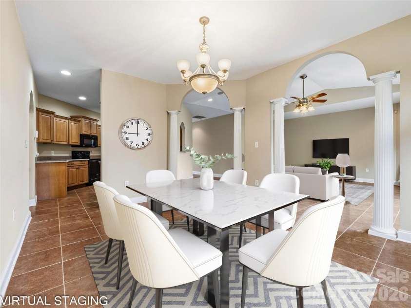 44 Pacifico Drive, Asheville, NC 28806.  MLS# CAR4358449, YatesRealty ID 10546. Staged photo