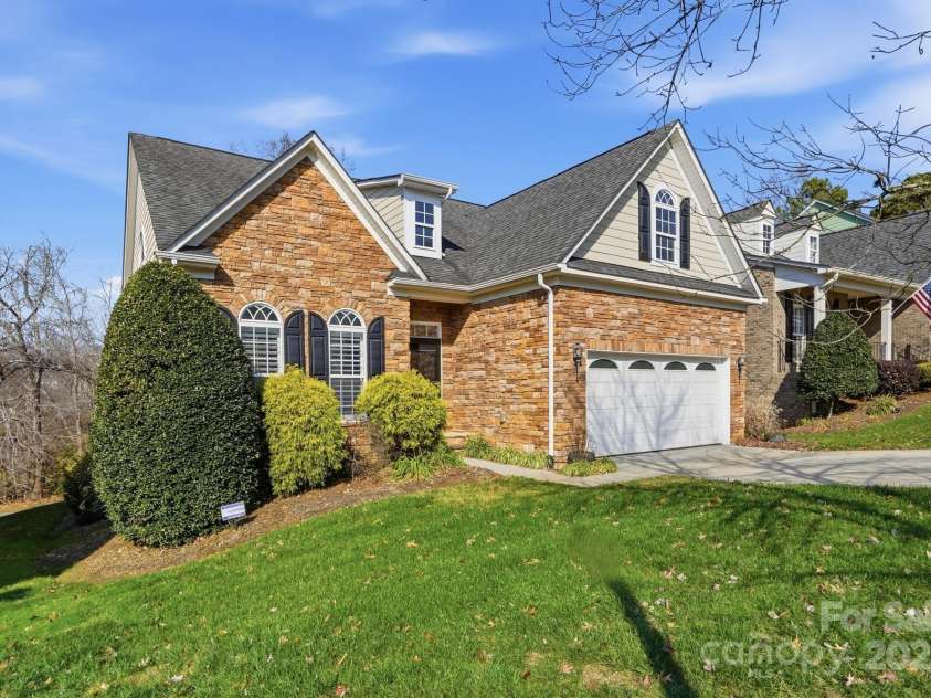 1365 Winged Foot Drive, Denver, NC 28037.  MLS# CAR4325272, YatesRealty ID 10547. 
