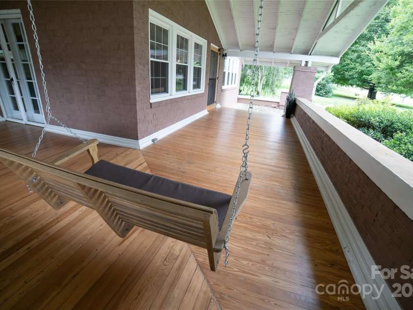 311 Union Street, Morganton, NC 28655.  MLS# CAR4250809, YatesRealty ID 10547. 