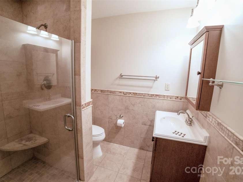 311 Union Street, Morganton, NC 28655.  MLS# CAR4250809, YatesRealty ID 10547. Primary Bath