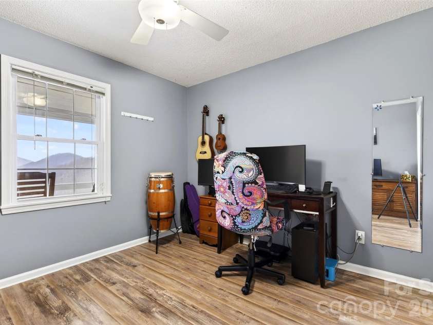 120 Mountain Mist Lane, Waynesville, NC 28785.  MLS# CAR4356544, YatesRealty ID 10548. 