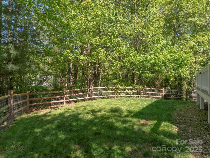 35 Mann Drive, Asheville, NC 28805.  MLS# CAR4252485, YatesRealty ID 10548. Generous sized lot with internal fencing