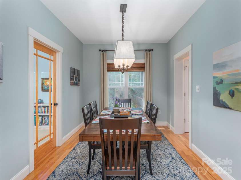 35 Mann Drive, Asheville, NC 28805.  MLS# CAR4252485, YatesRealty ID 10548. Large formal Dining Room with gleaming hardwoods