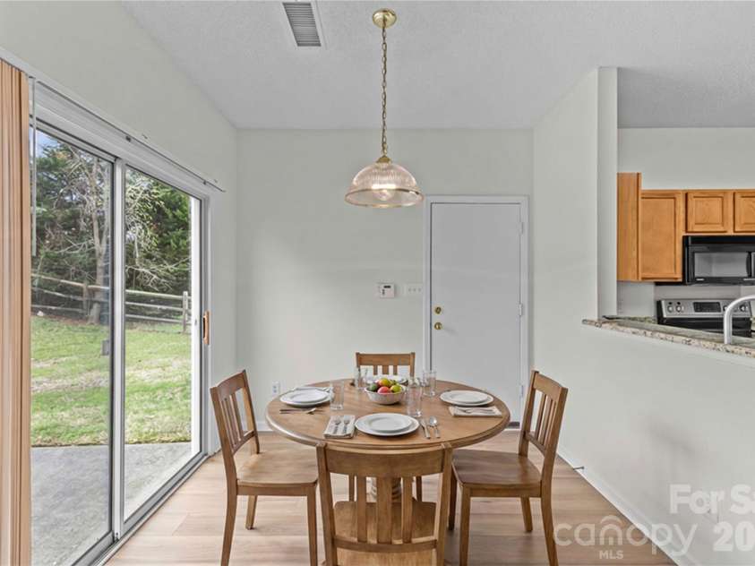 11529 Larix Drive, Charlotte, NC 28273.  MLS# CAR4335155, YatesRealty ID 10549. 