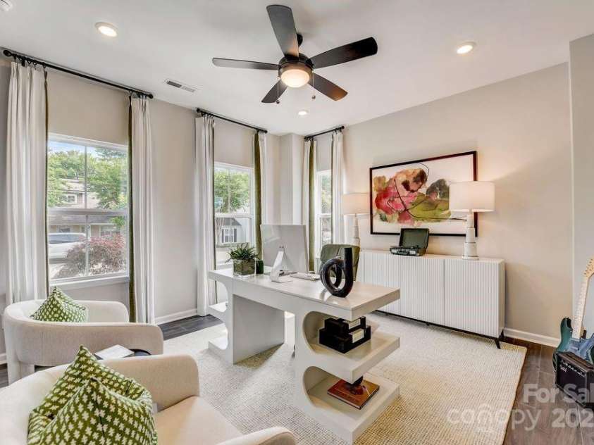 743 Hoke Lane, Davidson, NC 28036.  MLS# CAR4253841, YatesRealty ID 10550. REPRESENTATIVE PHOTO