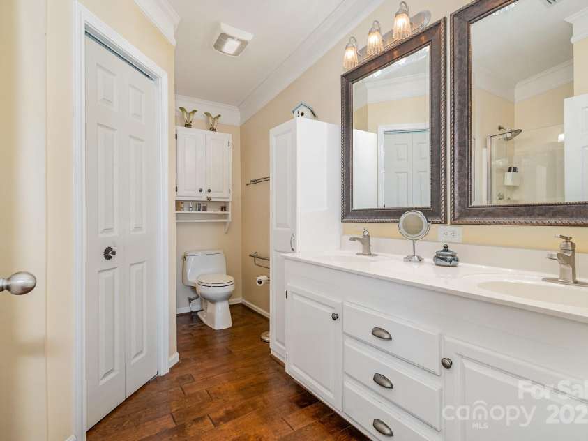 203 Grand View Drive, New London, NC 28127.  MLS# CAR4250335, YatesRealty ID 10551. 