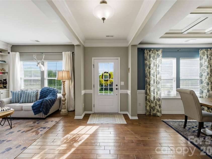 2604 Mchanna Point, Tega Cay, SC 29708.  MLS# CAR4363180, YatesRealty ID 10552. 