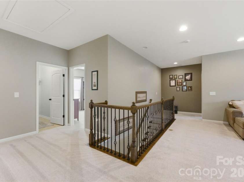 2604 Mchanna Point, Tega Cay, SC 29708.  MLS# CAR4363180, YatesRealty ID 10552. 