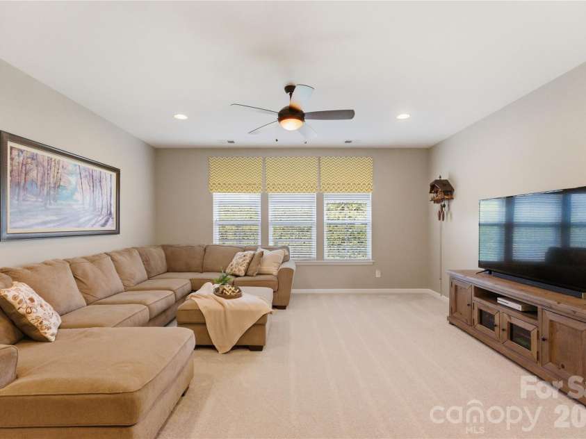 2604 Mchanna Point, Tega Cay, SC 29708.  MLS# CAR4363180, YatesRealty ID 10552. 