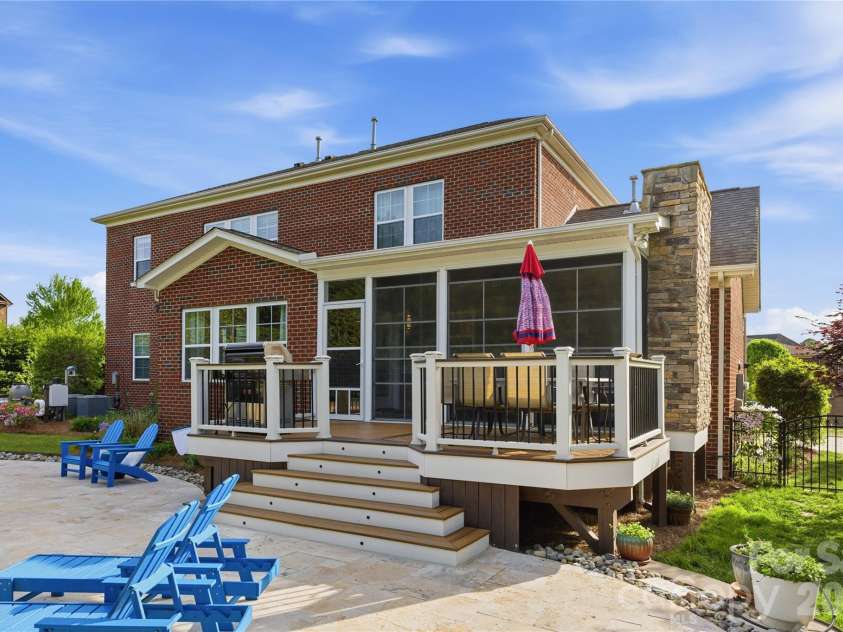 2604 Mchanna Point, Tega Cay, SC 29708.  MLS# CAR4363180, YatesRealty ID 10552. 