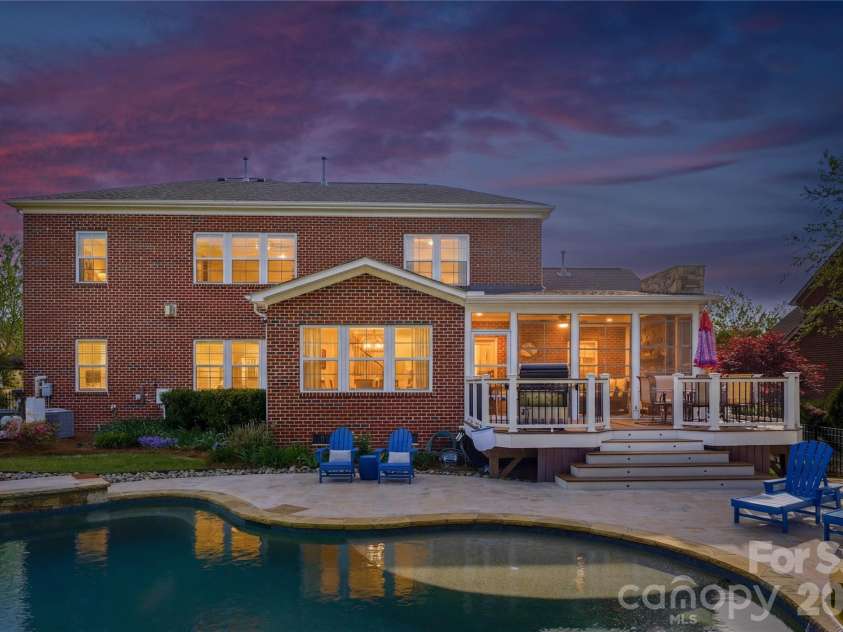 2604 Mchanna Point, Tega Cay, SC 29708.  MLS# CAR4363180, YatesRealty ID 10552. 