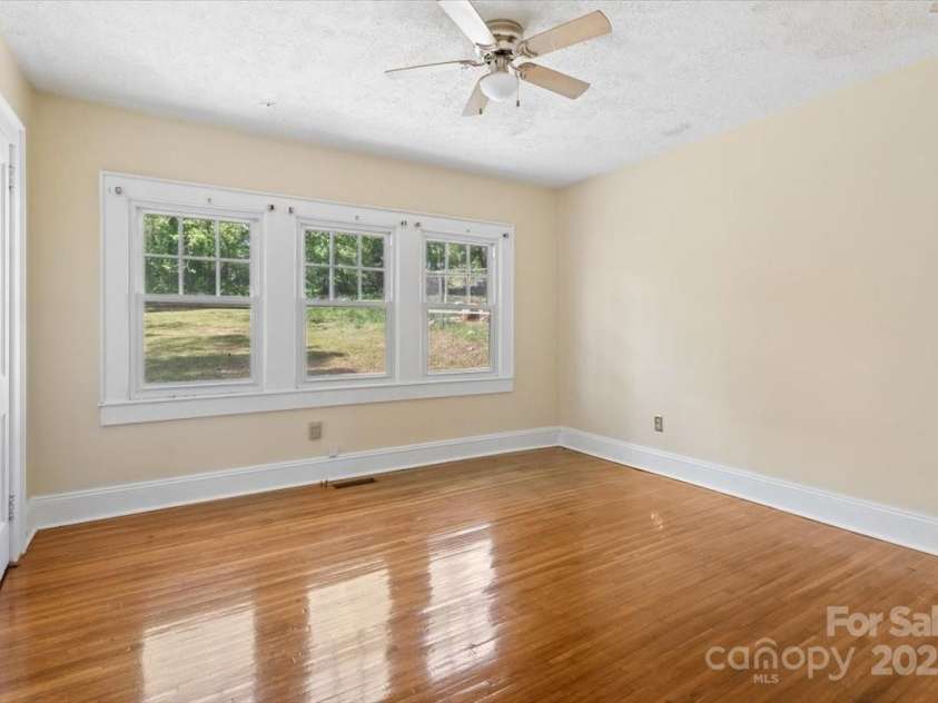 165 Mitchell Street, Rutherfordton, NC 28139.  MLS# CAR4246145, YatesRealty ID 10554. 