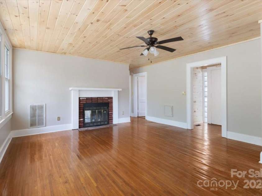 165 Mitchell Street, Rutherfordton, NC 28139.  MLS# CAR4246145, YatesRealty ID 10554. 