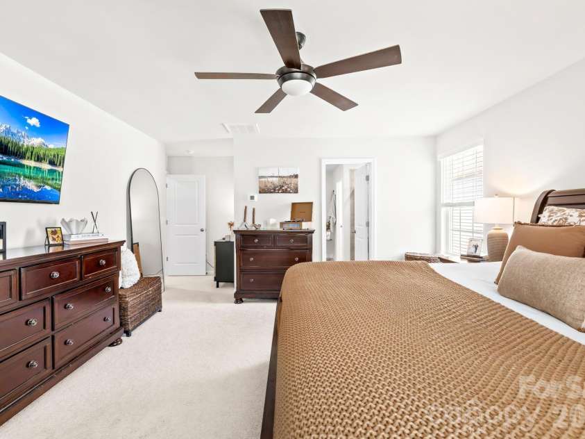 434 Kennerly Center Drive, Mooresville, NC 28115.  MLS# CAR4366528, YatesRealty ID 10554. 
