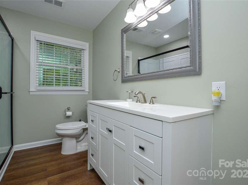 1222 Glenarden Drive, Rock Hill, SC 29730.  MLS# CAR4247774, YatesRealty ID 10555. 