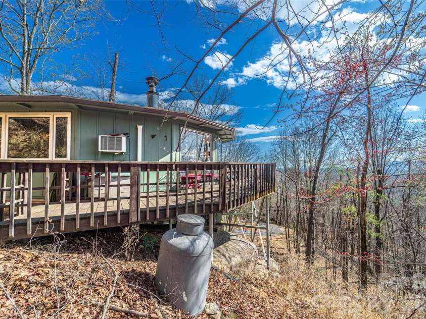 503 Youngs Mountain Drive, Lake Lure, NC 28746.  MLS# CAR4357541, YatesRealty ID 10556. 
