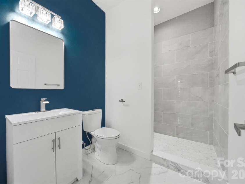28 Central Avenue, Granite Falls, NC 28630.  MLS# CAR4346235, YatesRealty ID 10557. 