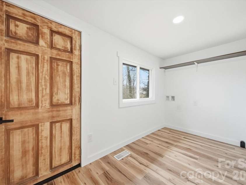 28 Central Avenue, Granite Falls, NC 28630.  MLS# CAR4346235, YatesRealty ID 10557. 