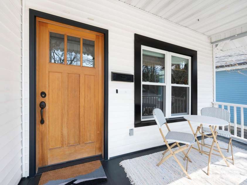 334 Hillside Street, Asheville, NC 28801.  MLS# CAR4363032, YatesRealty ID 10559. New Windows throughout Home