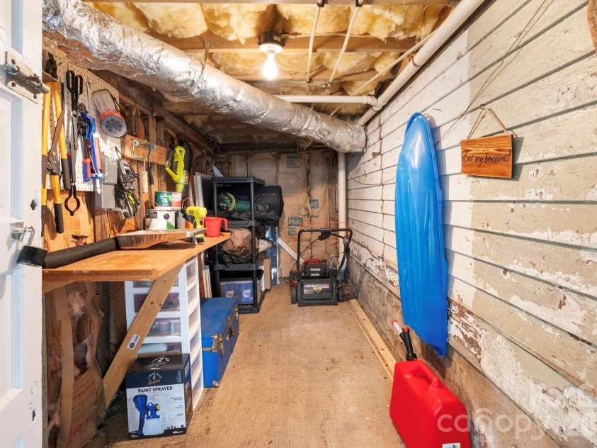334 Hillside Street, Asheville, NC 28801.  MLS# CAR4363032, YatesRealty ID 10559. Storage Shed/Work Space