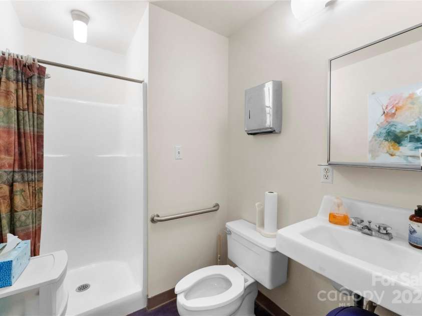 1346 Hill Road, Charlotte, NC 28210.  MLS# CAR4180417, YatesRealty ID 1056. 