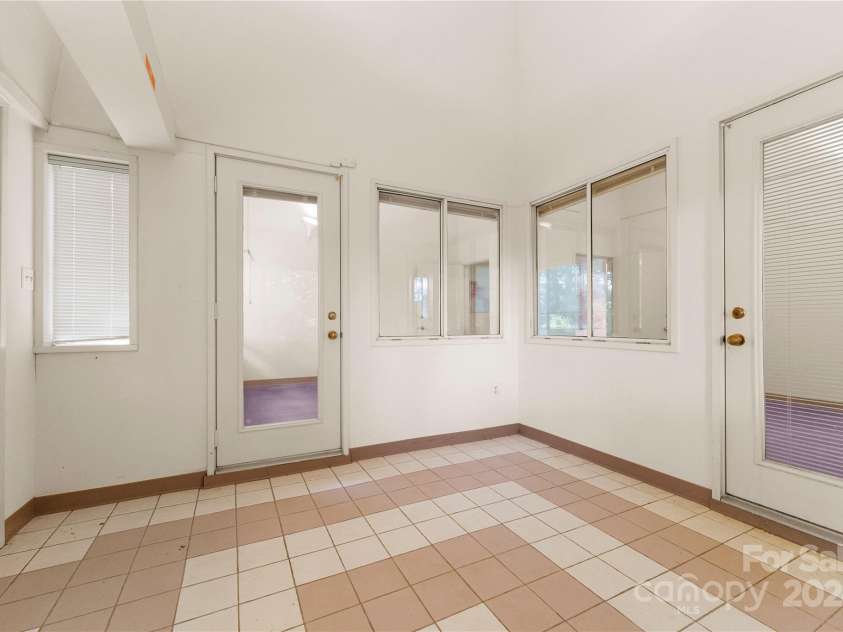 1346 Hill Road, Charlotte, NC 28210.  MLS# CAR4180417, YatesRealty ID 1056. 