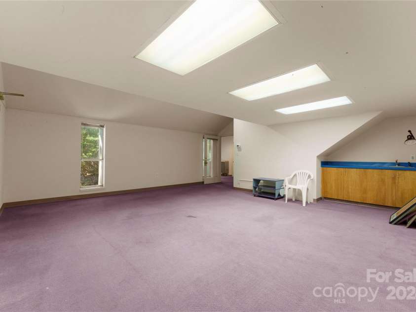 1346 Hill Road, Charlotte, NC 28210.  MLS# CAR4180417, YatesRealty ID 1056. 