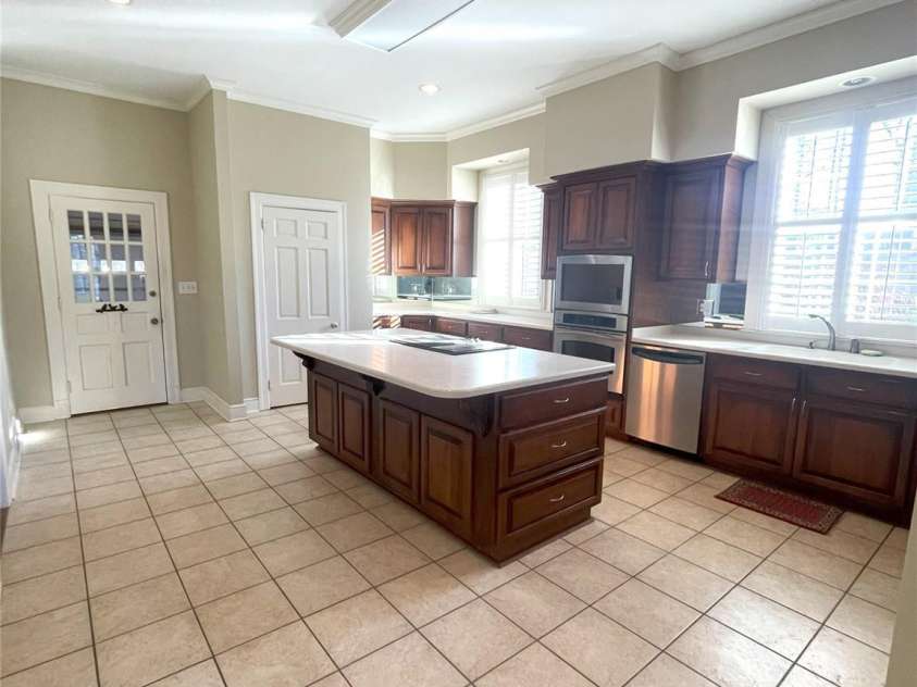 620 9th Street, Albemarle, NC 28001.  MLS# CAR4040968, YatesRealty ID 1056. 