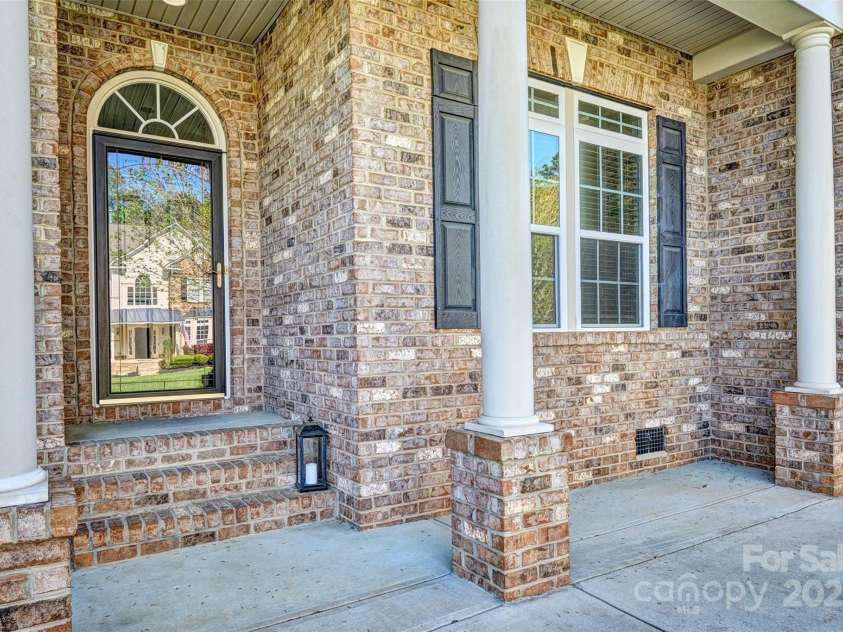 133 Misty Woods Drive, Lake Wylie, SC 29710.  MLS# CAR4244670, YatesRealty ID 10560. 