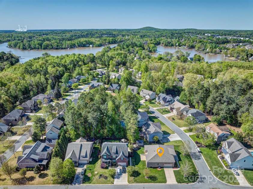 133 Misty Woods Drive, Lake Wylie, SC 29710.  MLS# CAR4244670, YatesRealty ID 10560. 