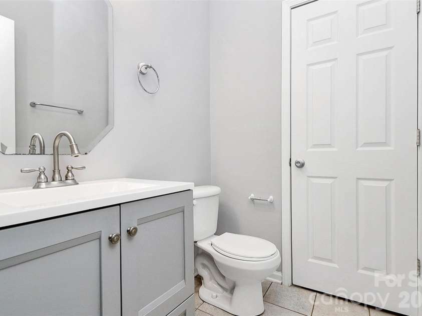 3005 Council Fire Circle, Indian Trail, NC 28079.  MLS# CAR4329437, YatesRealty ID 10561. Main Floor Half Bath
