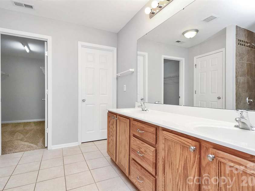 3005 Council Fire Circle, Indian Trail, NC 28079.  MLS# CAR4329437, YatesRealty ID 10561. Primary Bath