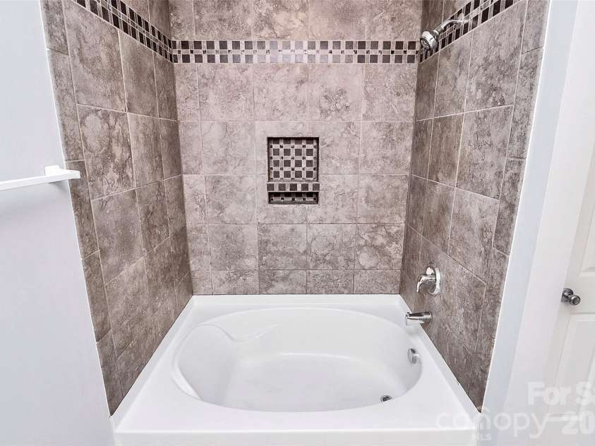 3005 Council Fire Circle, Indian Trail, NC 28079.  MLS# CAR4329437, YatesRealty ID 10561. Primary Bath