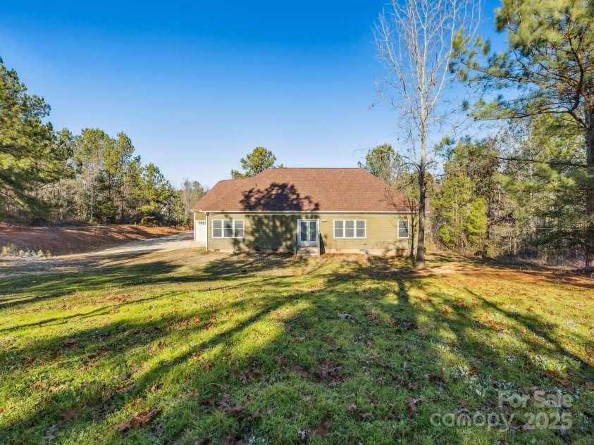 1744 White Fawn Lane, Rock Hill, SC 29730.  MLS# CAR4209648, YatesRealty ID 10563. 