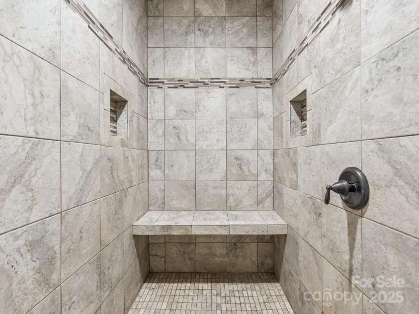 1744 White Fawn Lane, Rock Hill, SC 29730.  MLS# CAR4209648, YatesRealty ID 10563. Master Shower