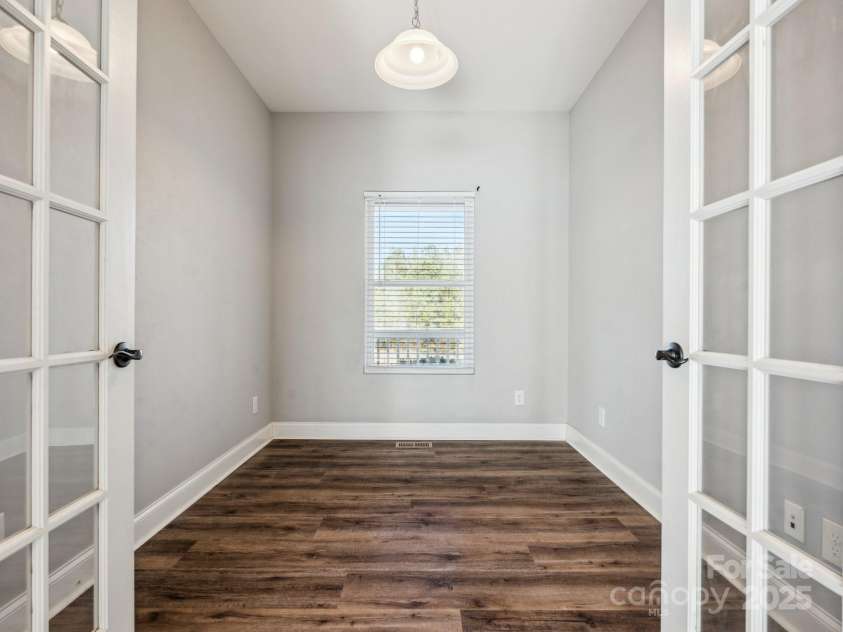 1744 White Fawn Lane, Rock Hill, SC 29730.  MLS# CAR4209648, YatesRealty ID 10563. Office