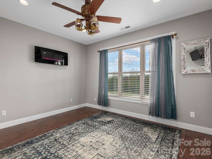 193 Youngs Cove Road, Candler, NC 28715.  MLS# CAR4363797, YatesRealty ID 10564. 3rd bedroom