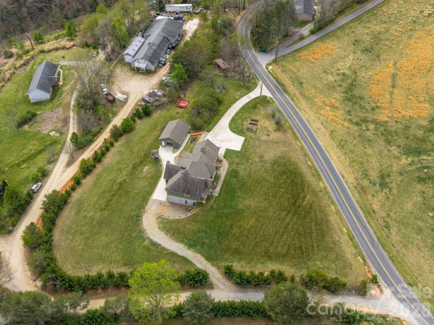 193 Youngs Cove Road, Candler, NC 28715.  MLS# CAR4363797, YatesRealty ID 10564. Large property
