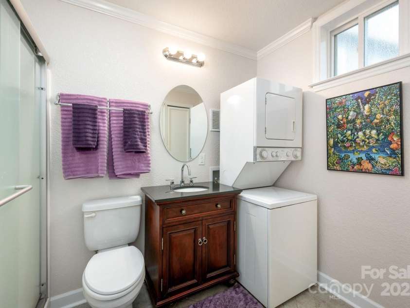 85 Laurel Cove Road, Candler, NC 28715.  MLS# CAR4251695, YatesRealty ID 10564. 2nd Full Bath on Main Includes New Stacked Washer/Dryer